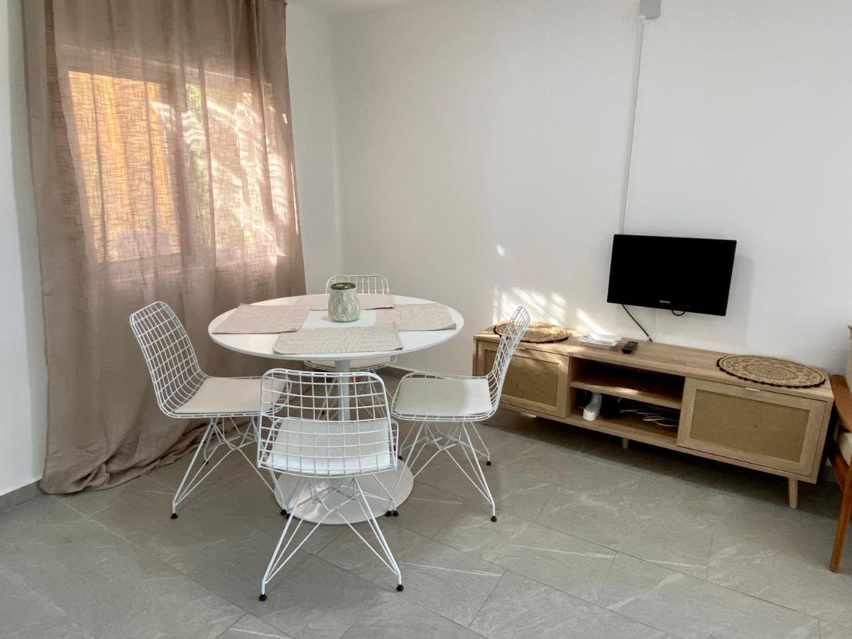 Ammos Luxury Suits And Residences เปเยีย ภายนอก รูปภาพ